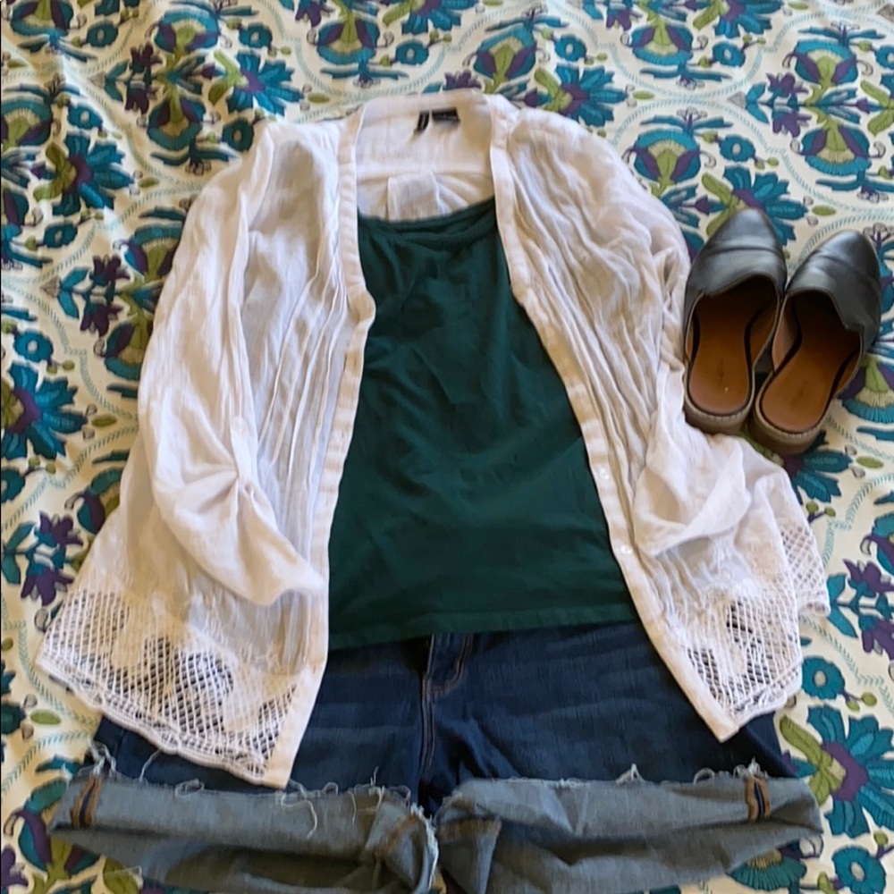 Bohemian flowy white blouse